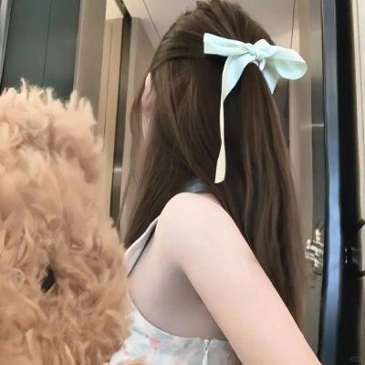 裙底春